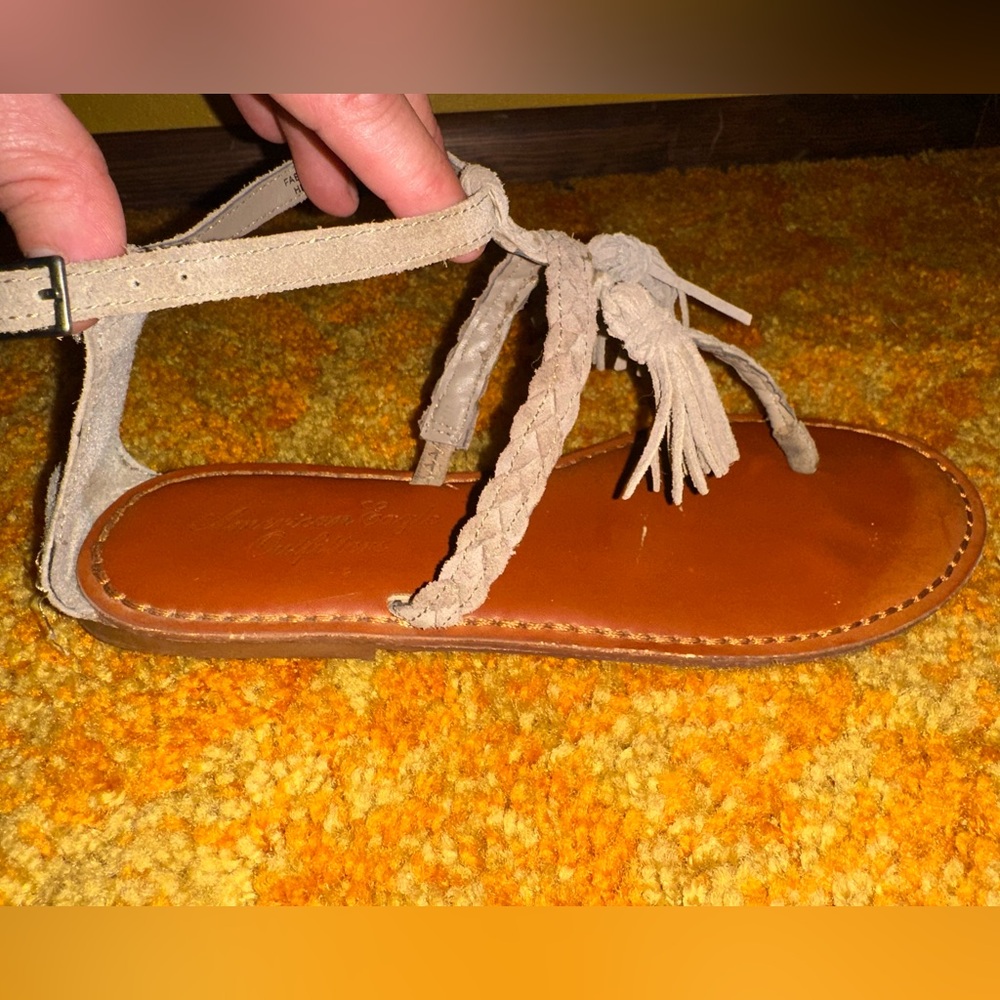 Women’s size 10 American Eagle Outfitters suede sandals size 10
